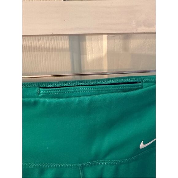Nike Kelly Green Dri-Fit 6” Athletic Shorts sz XS NWOT - Picture 3 of 6